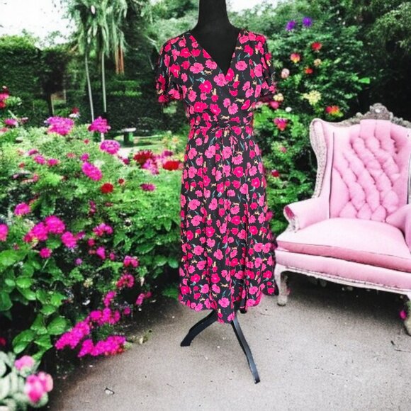 NWOT A COLLECTION XSP Floral Short Sleeve 2 Slit dress - Picture 1 of 7